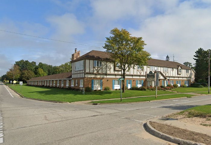 Ludington Beach House (Miller's Lakeside Resort, Miller's Lakeside Motel)